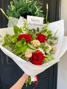 CHRISTMAS BLOOMS DAILY MIX - PRE ORDER
